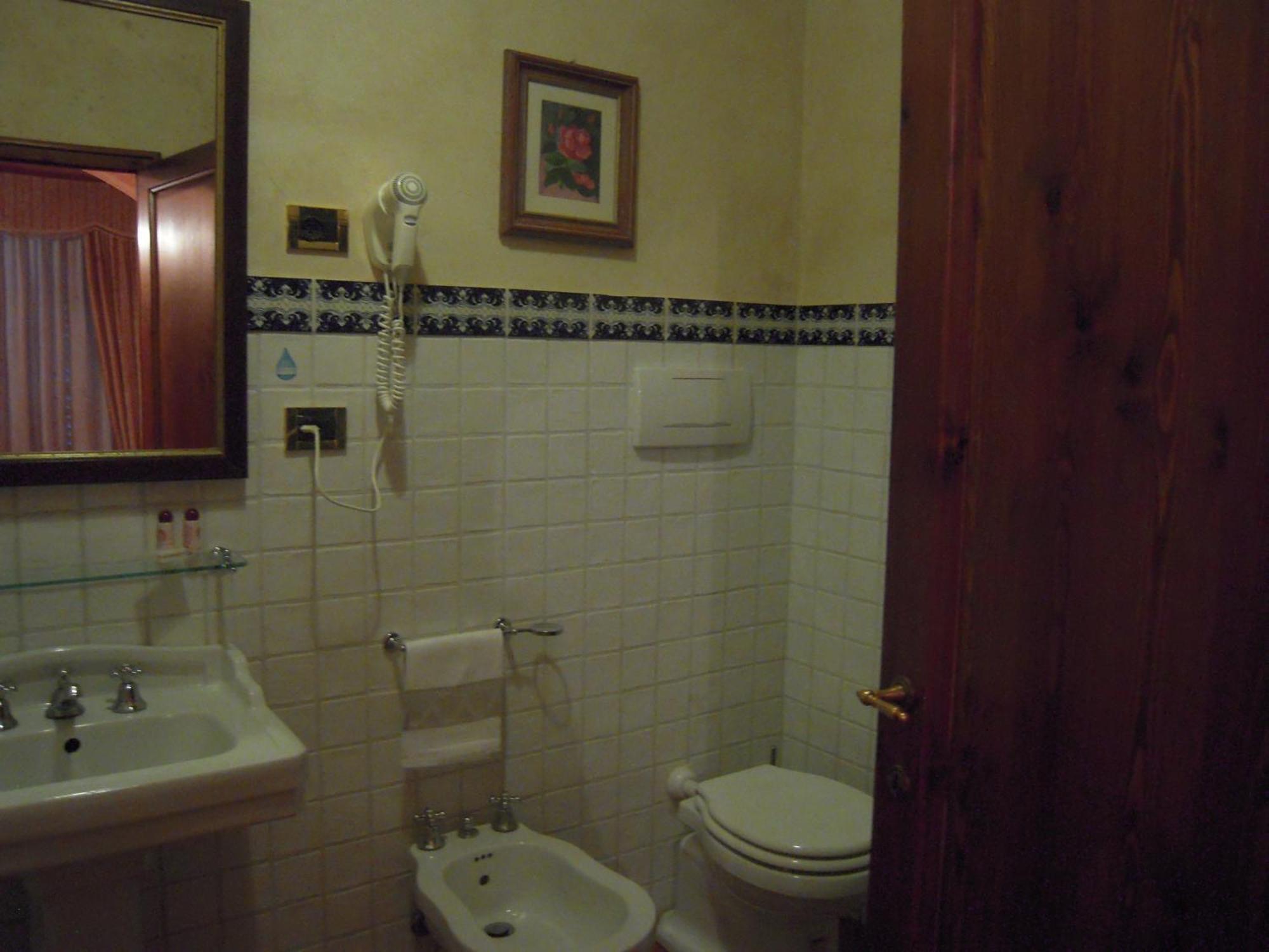 B&B Palazzo Al Torrione 2 San Gimignano Luaran gambar