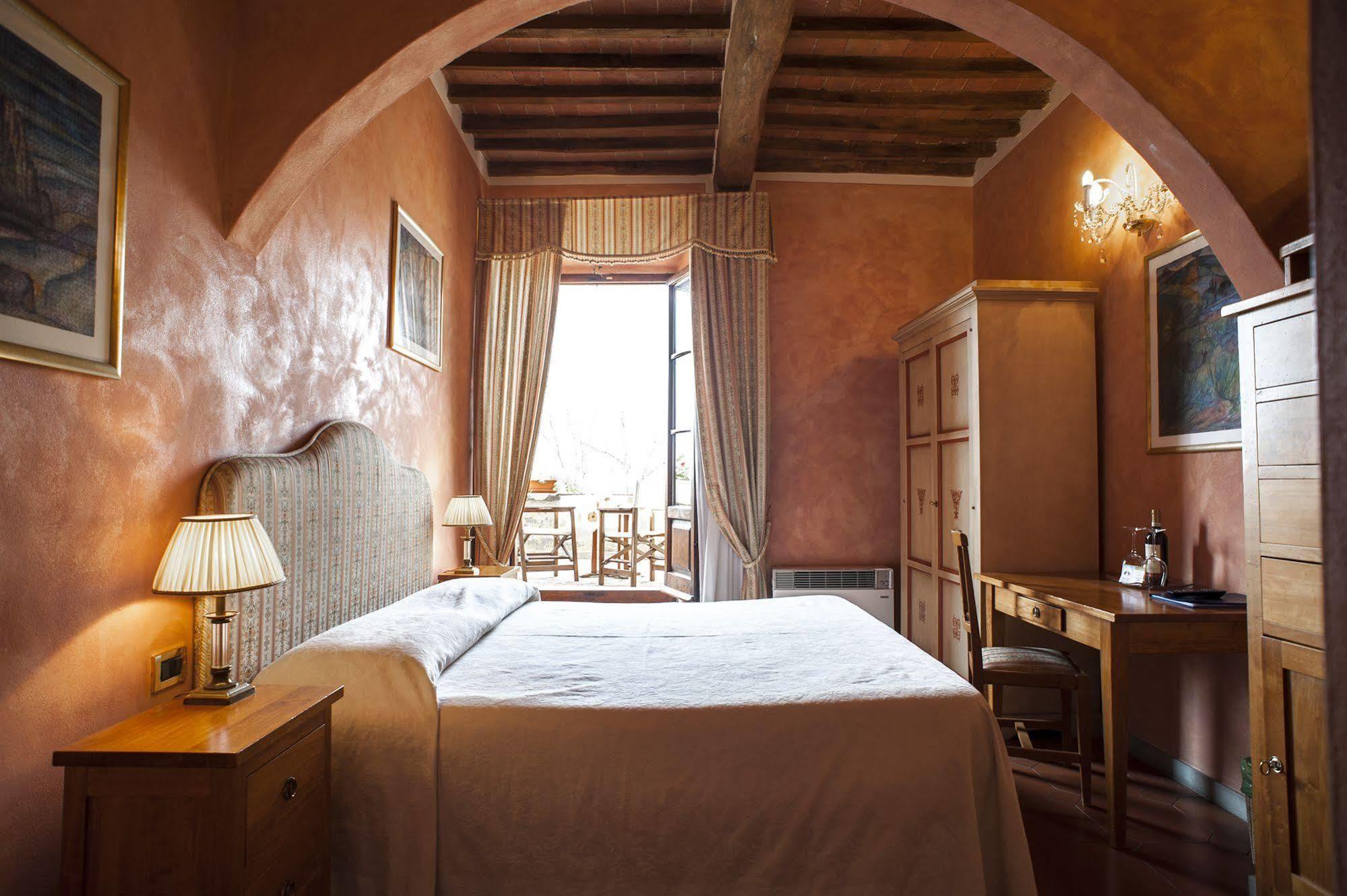B&B Palazzo Al Torrione 2 San Gimignano Luaran gambar
